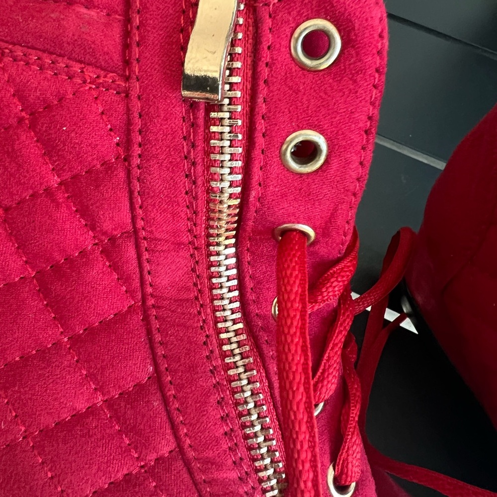 Forever 21 Red Quilted Sneakers - Picture 4 of 9